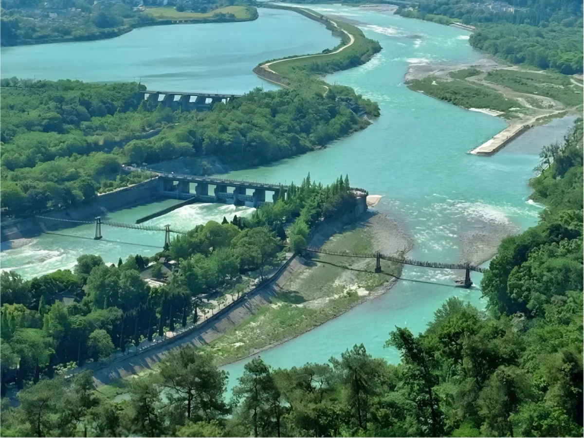 Dujiangyan Tours