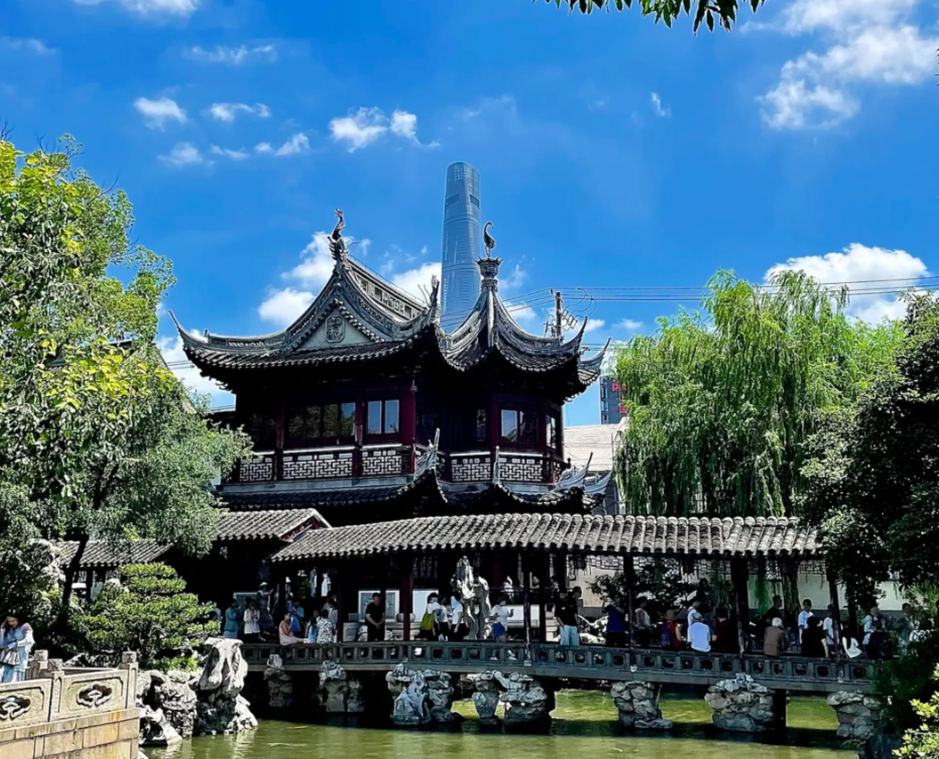 Yu Garden, City God Temple, Nanjing Road, Wukang Road, Lujiazui & Huangpu River Cruise - Photo 4