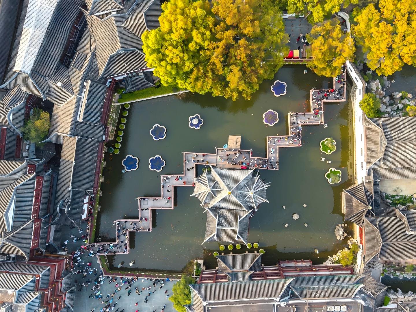 Yu Garden, City God Temple, Oriental Pearl Tower, the Bund & Huangpu River Cruise - Photo 3