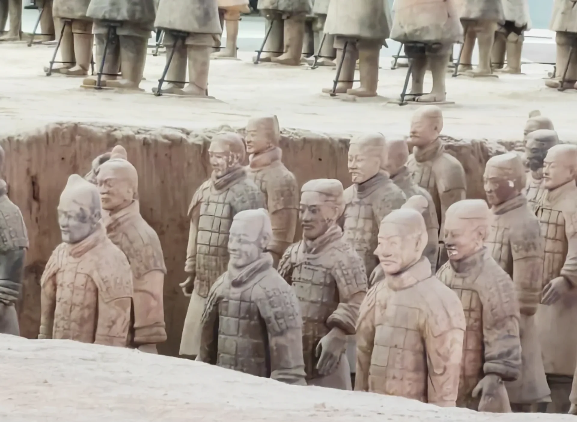 Terracotta Army & Huaqing Palace - Photo 4