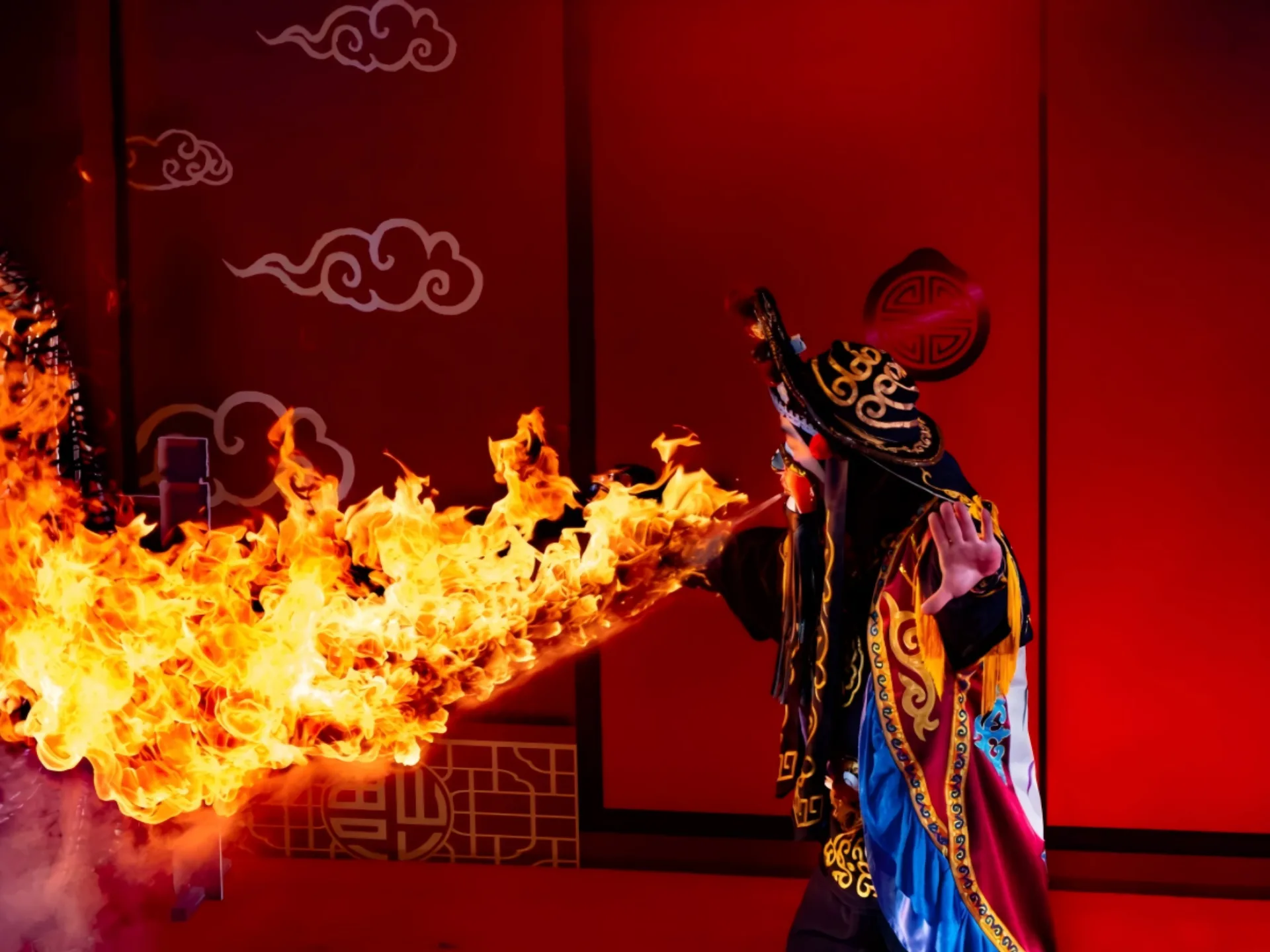 Kuanzhai Alleys, Hotpot & Sichuan Opera Show - Photo 2