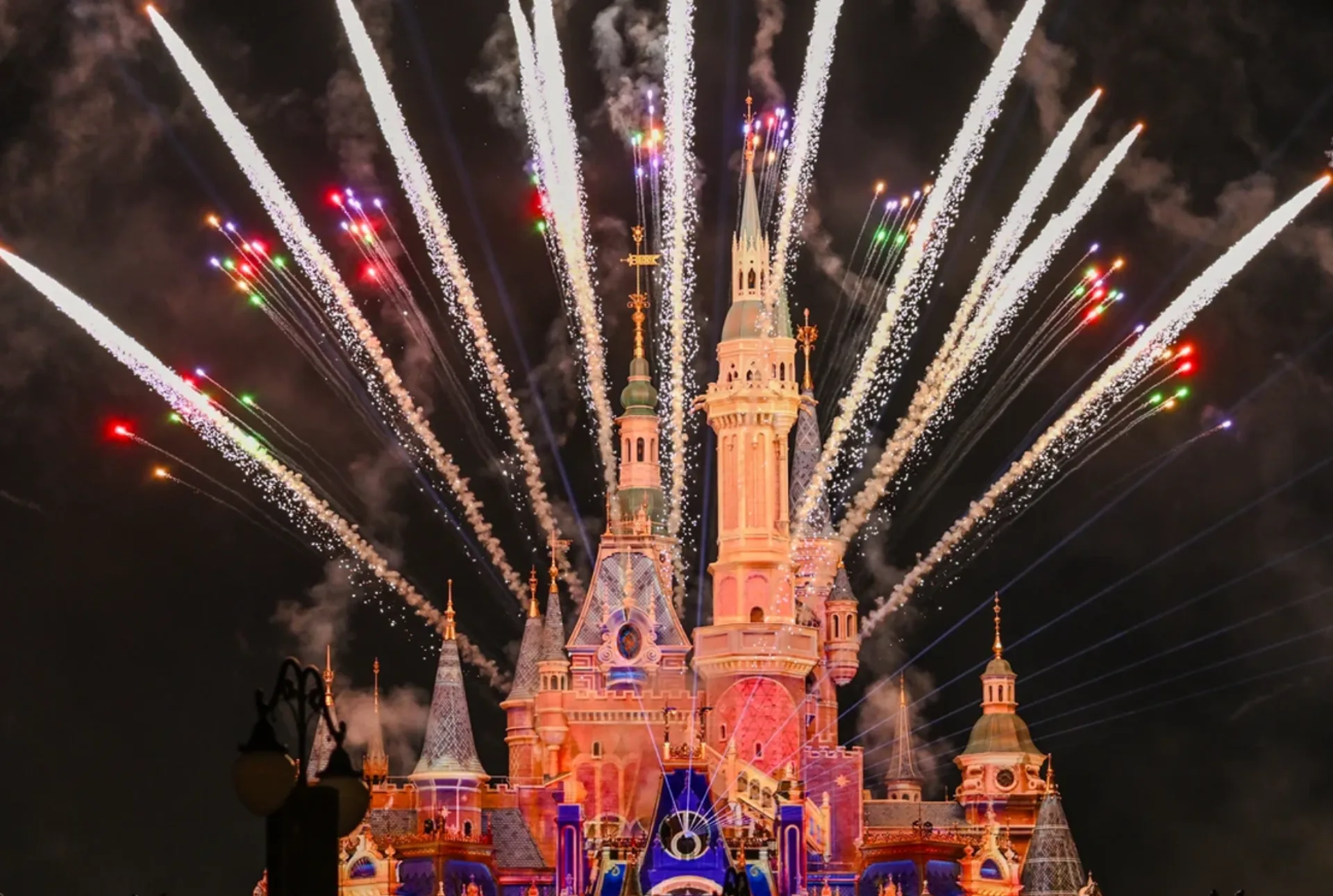 Full Day at Shanghai Disneyland - Photo 1