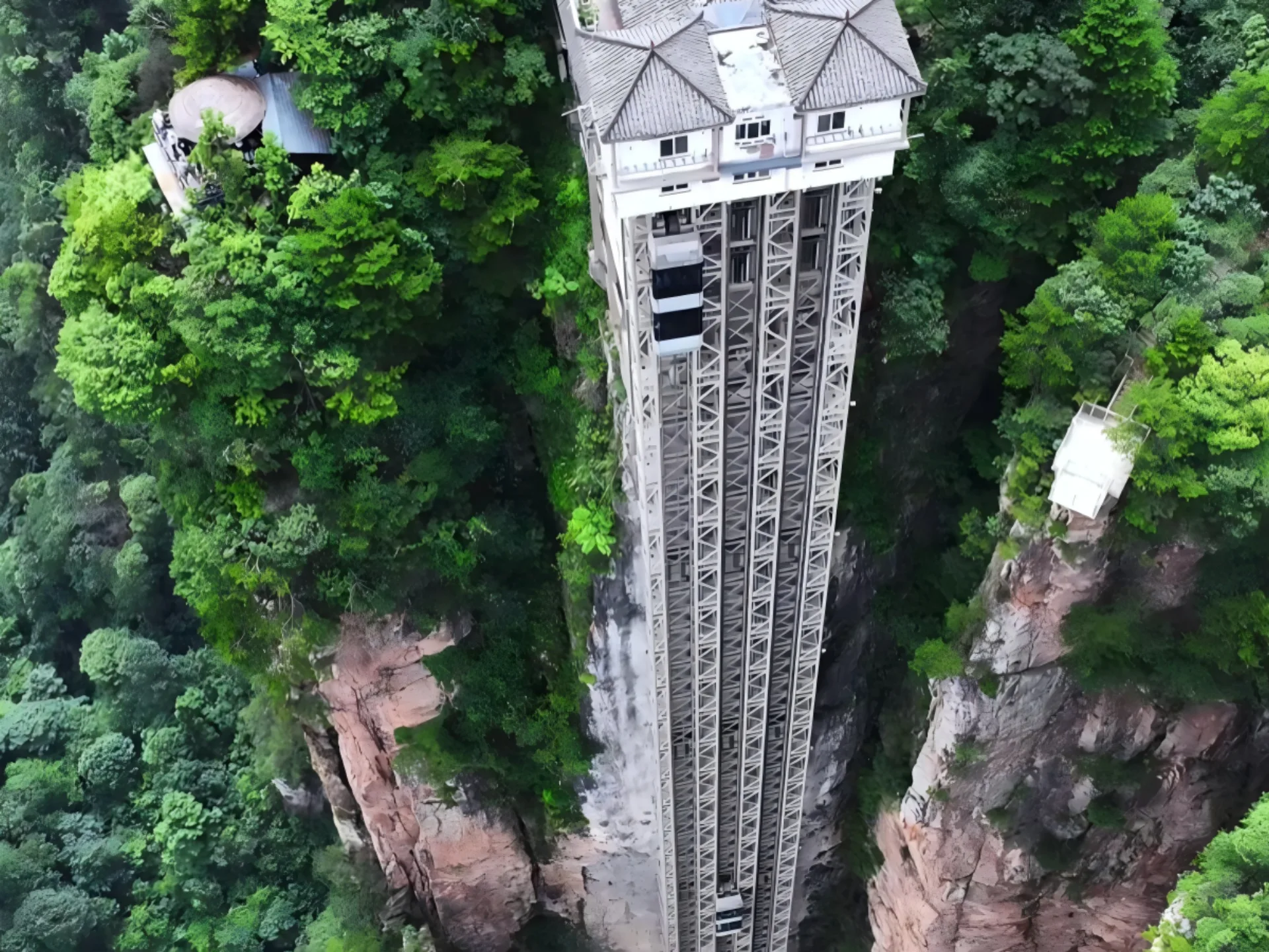 In-depth Tour of Zhangjiajie National Forest Park - Photo 1