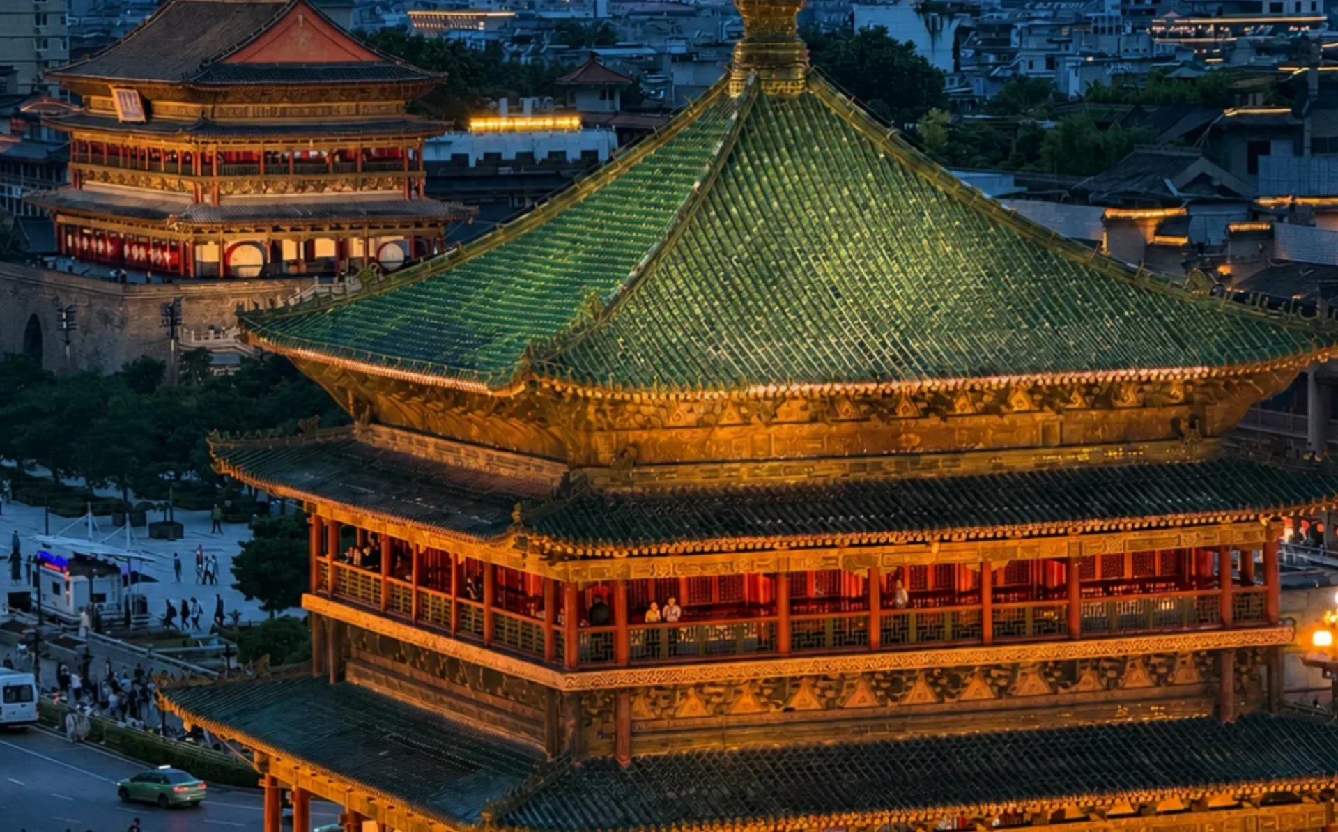 Xi’an Arrival | Bell and Drum Towers – Huimin Street – Sajinqiao Night Market - Photo 2