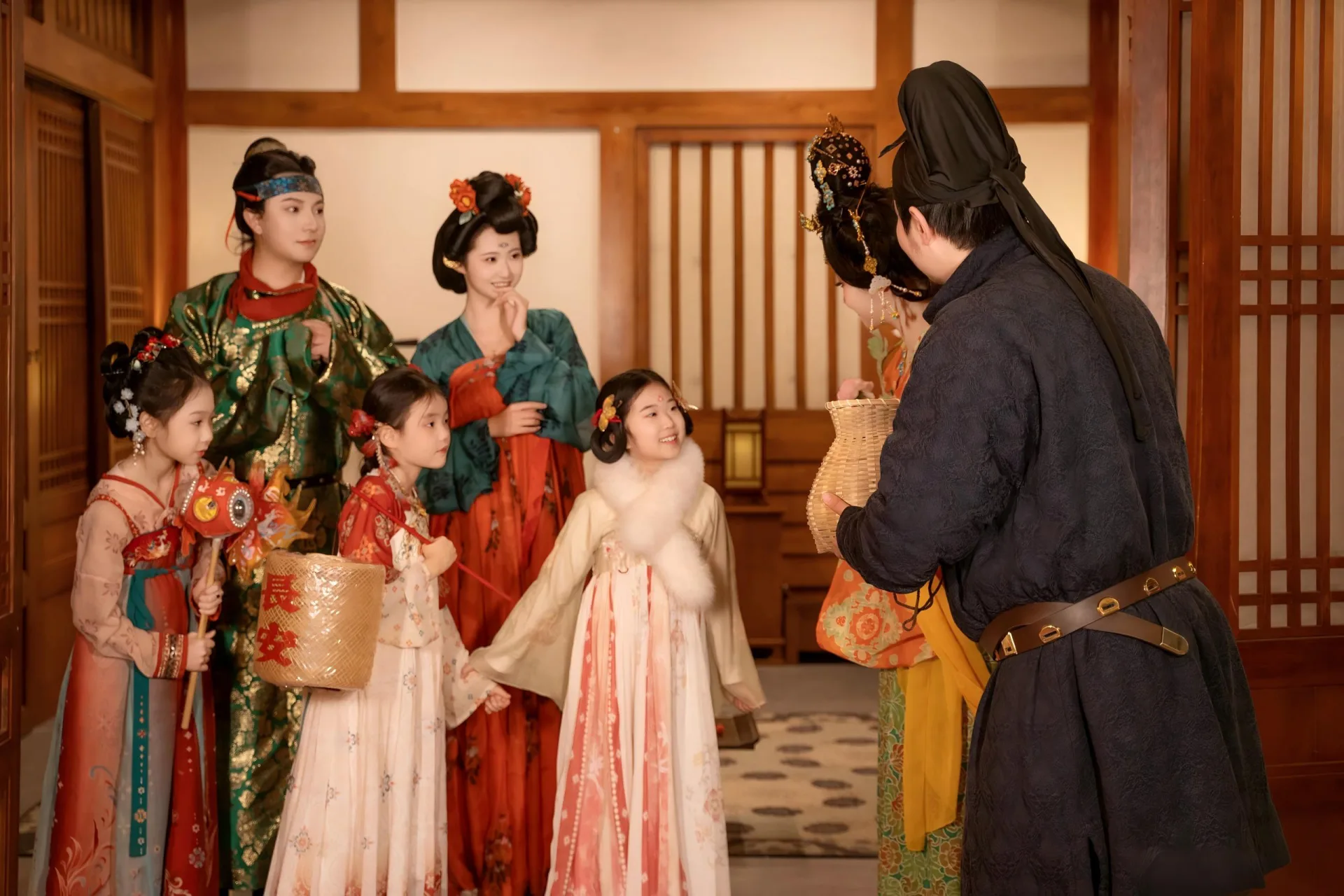 Big Wild Goose Pagoda – Hanfu Experience – Datang Everbright City - Photo 2