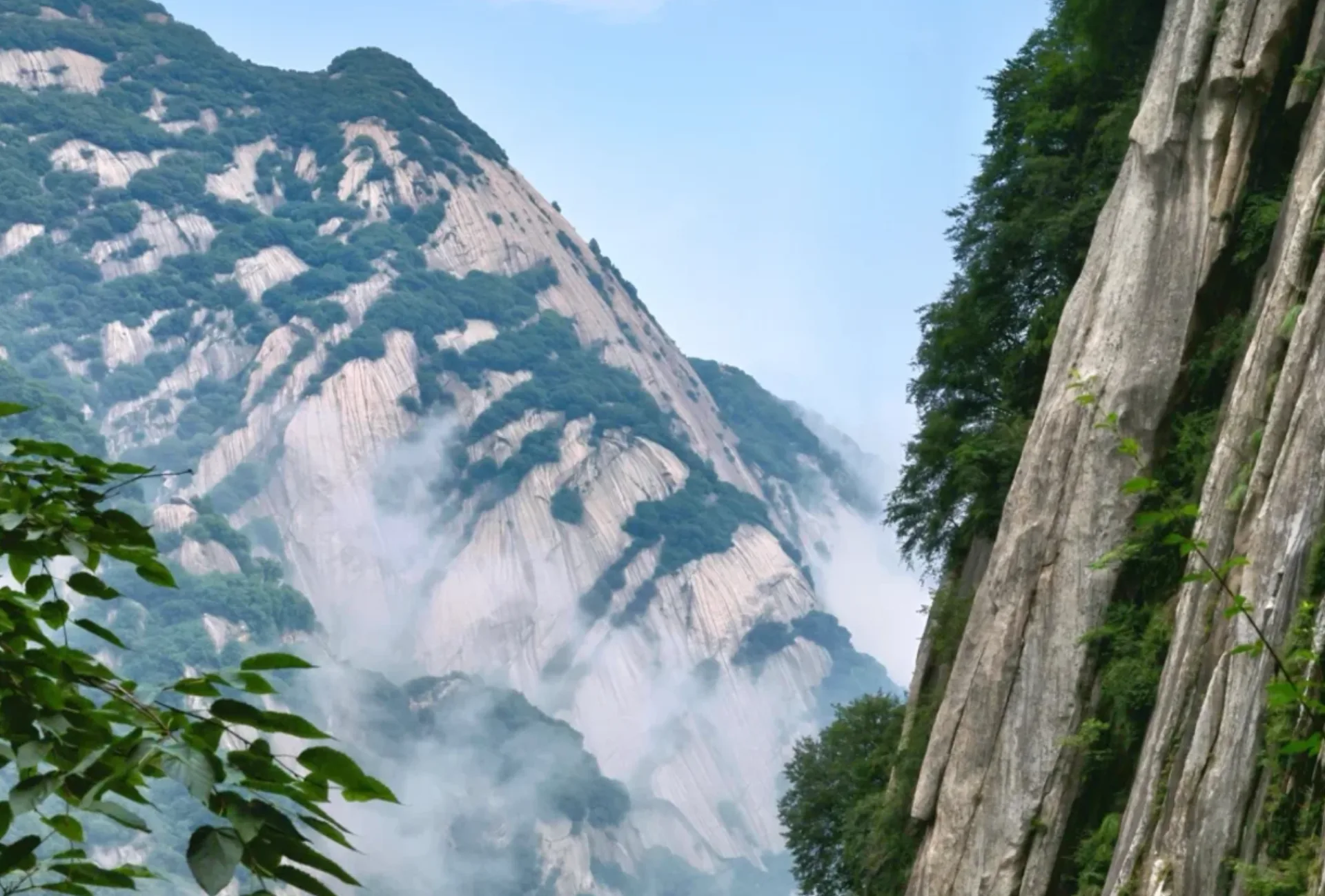 Huashan Mountain Full‑Day Hiking Adventure - Photo 2