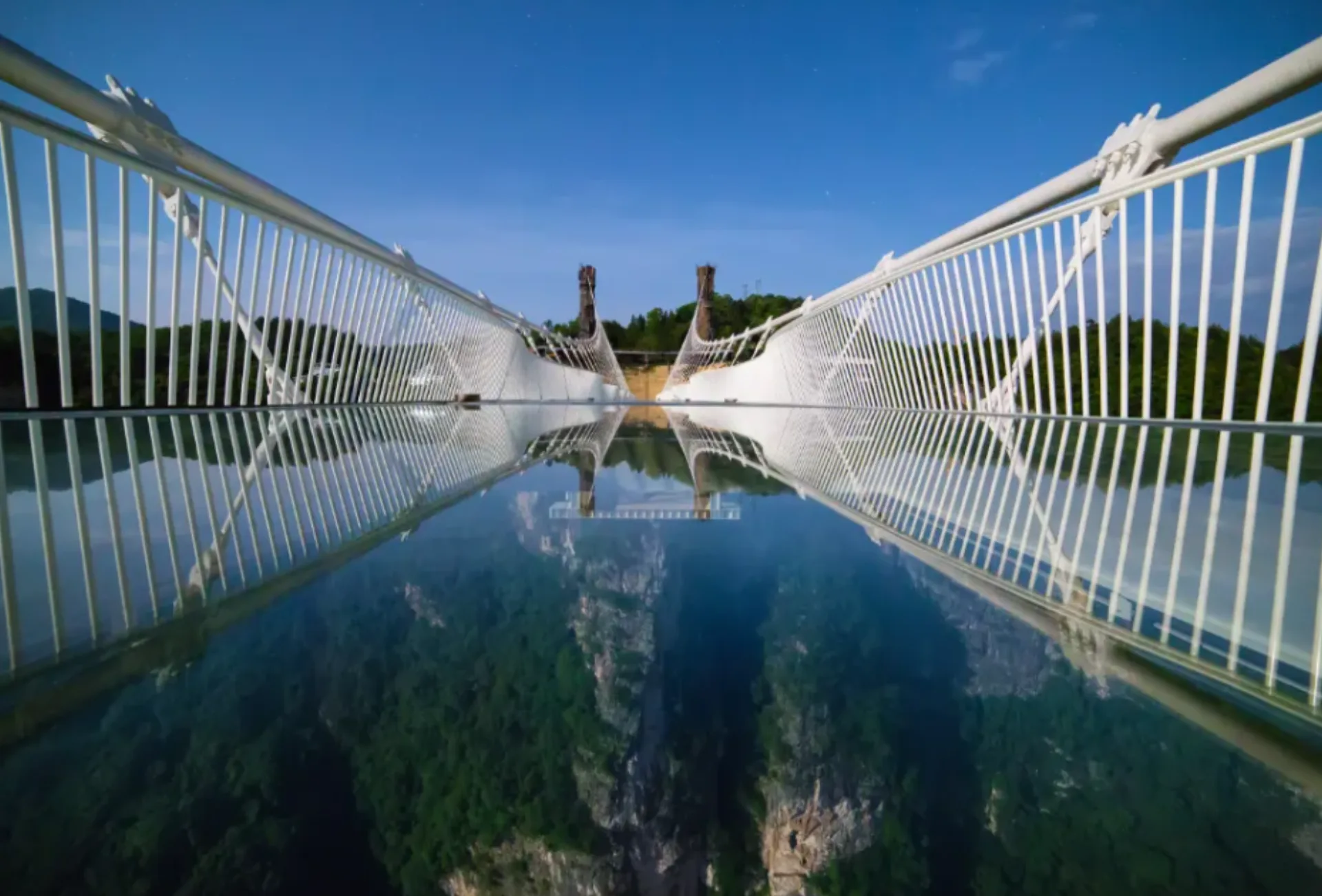 Zhangjiajie Grand Canyon & Glass Bridge - Photo 1