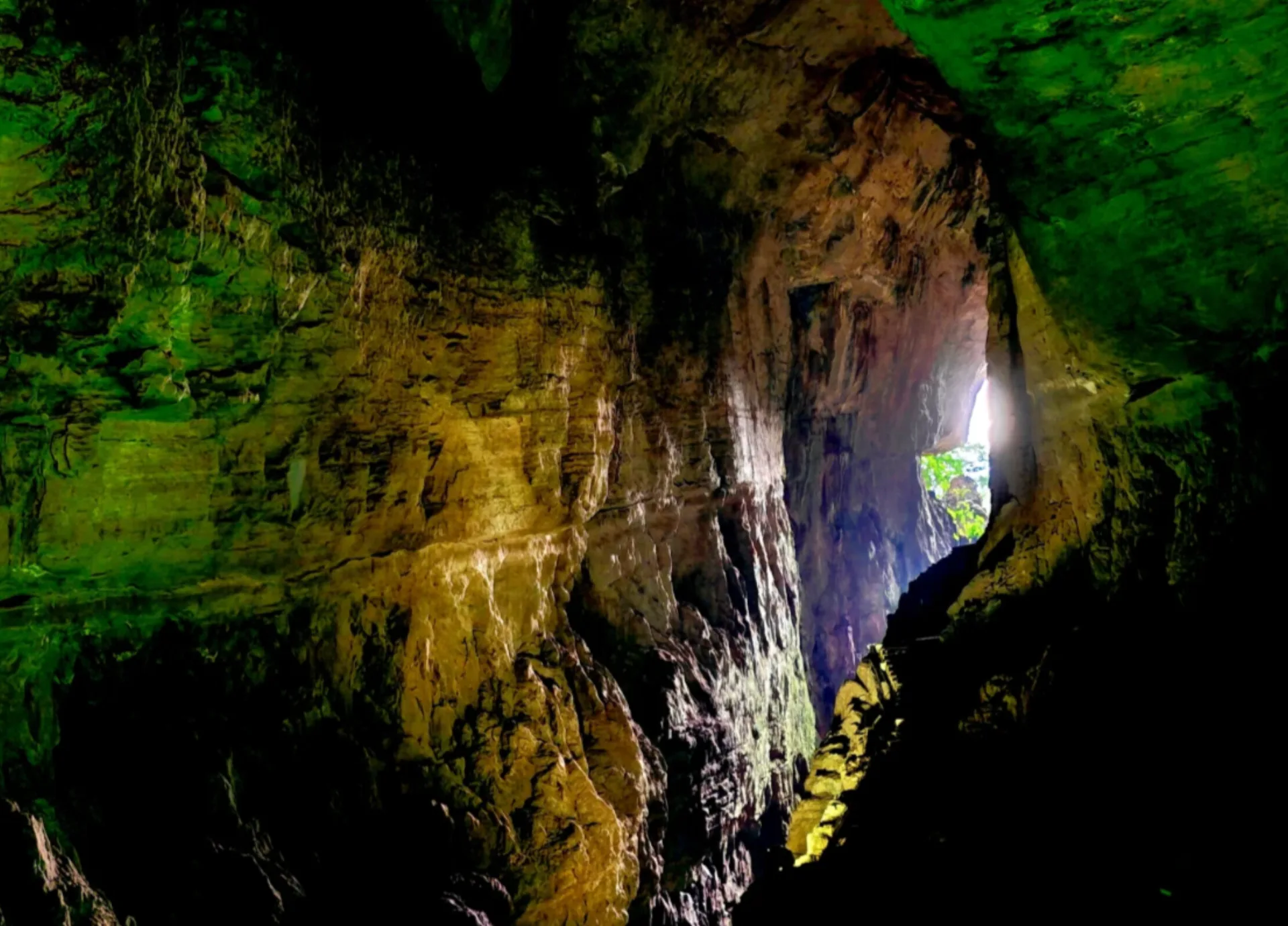 Stone Forest & Jiuxiang Scenic Area - Photo 3
