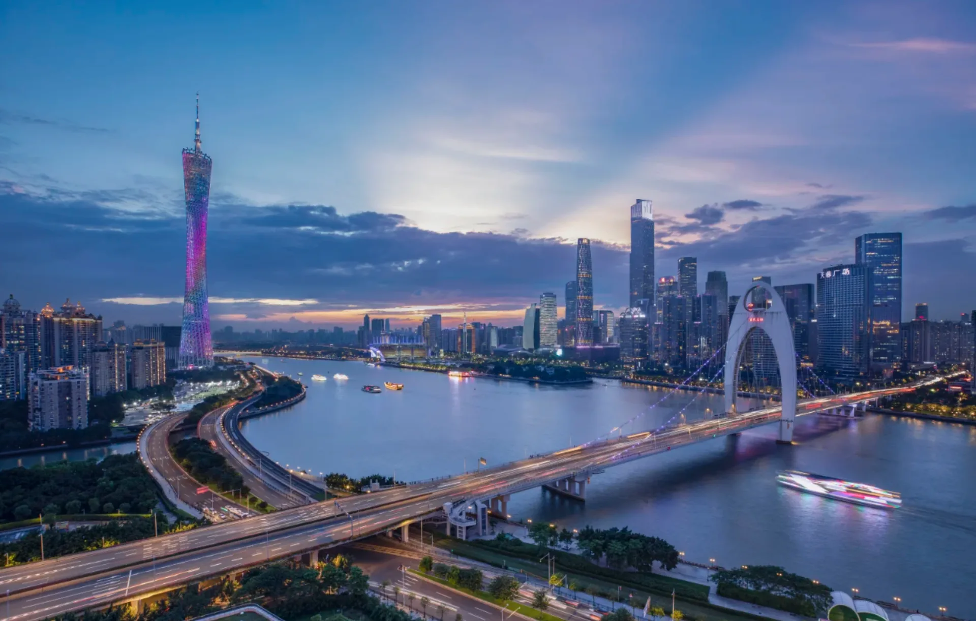 Guangzhou‑Guilin‑Kunming 10‑Day Tour
